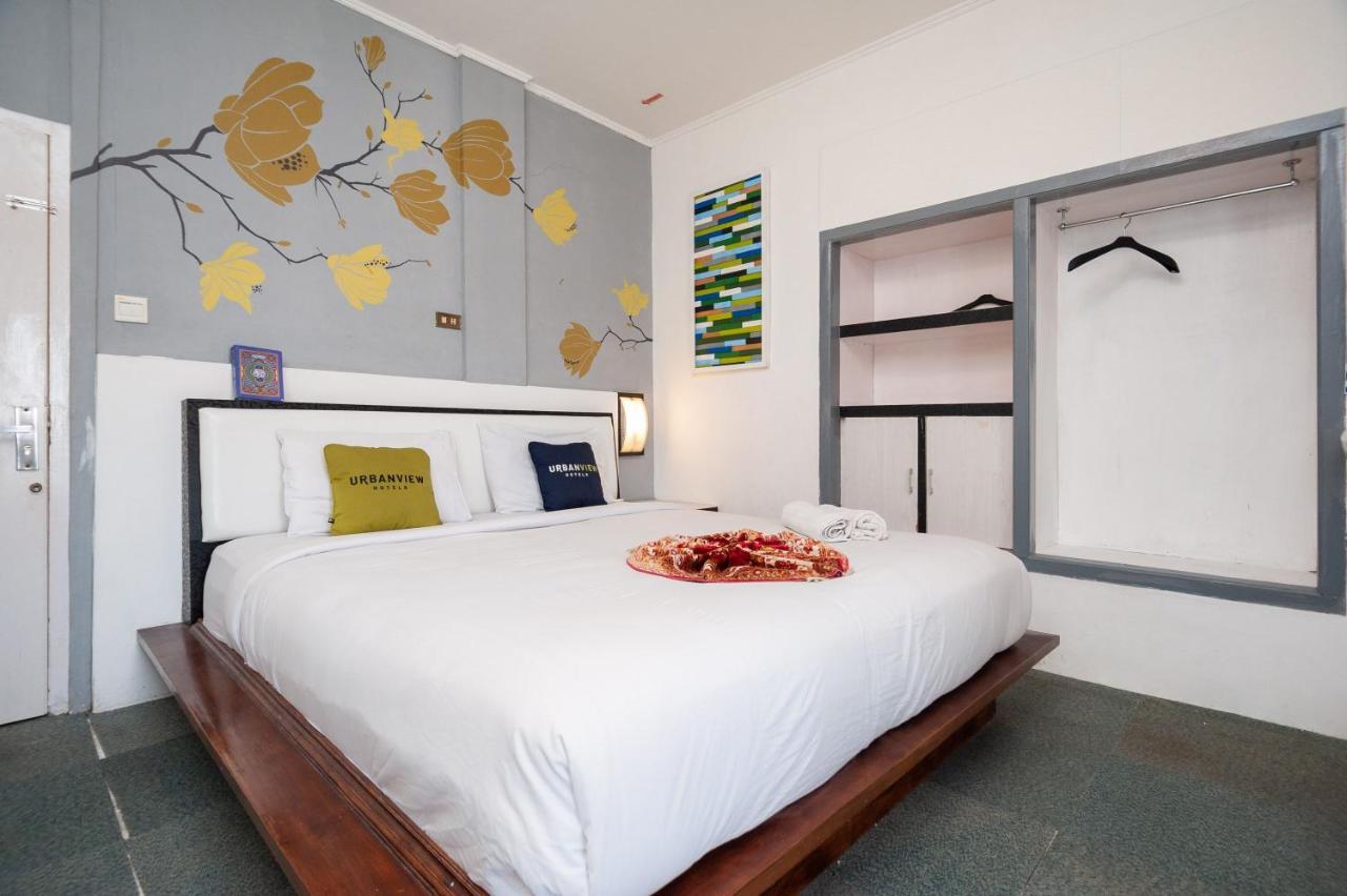 Urbanview Hotel Ananda Syariah By Reddoorz Bukittinggi Exteriér fotografie