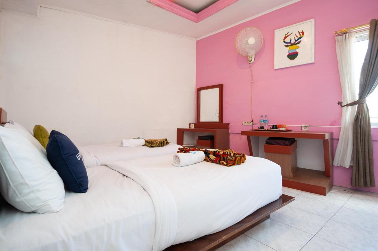 Urbanview Hotel Ananda Syariah By Reddoorz Bukittinggi Exteriér fotografie